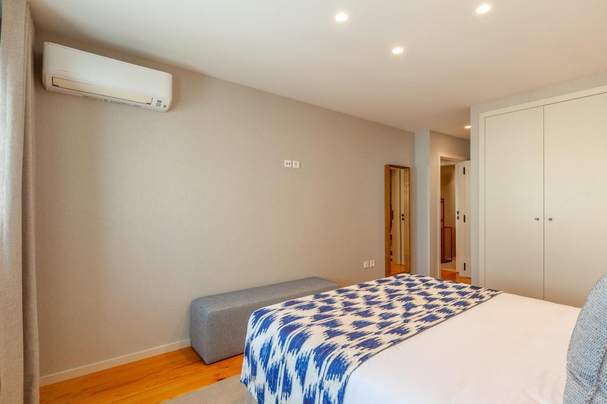 Savvy Signature Apartments Porto Exterior photo